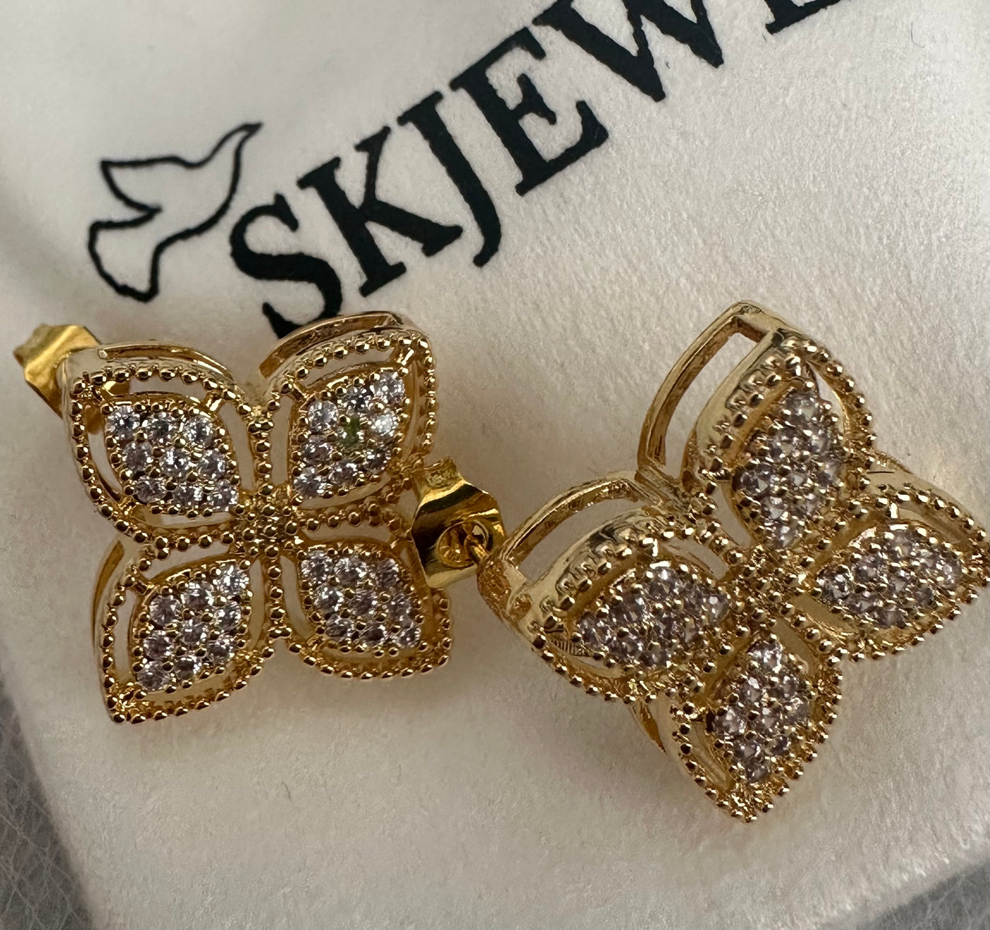 Flower Studs