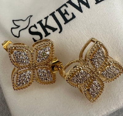 Flower Studs